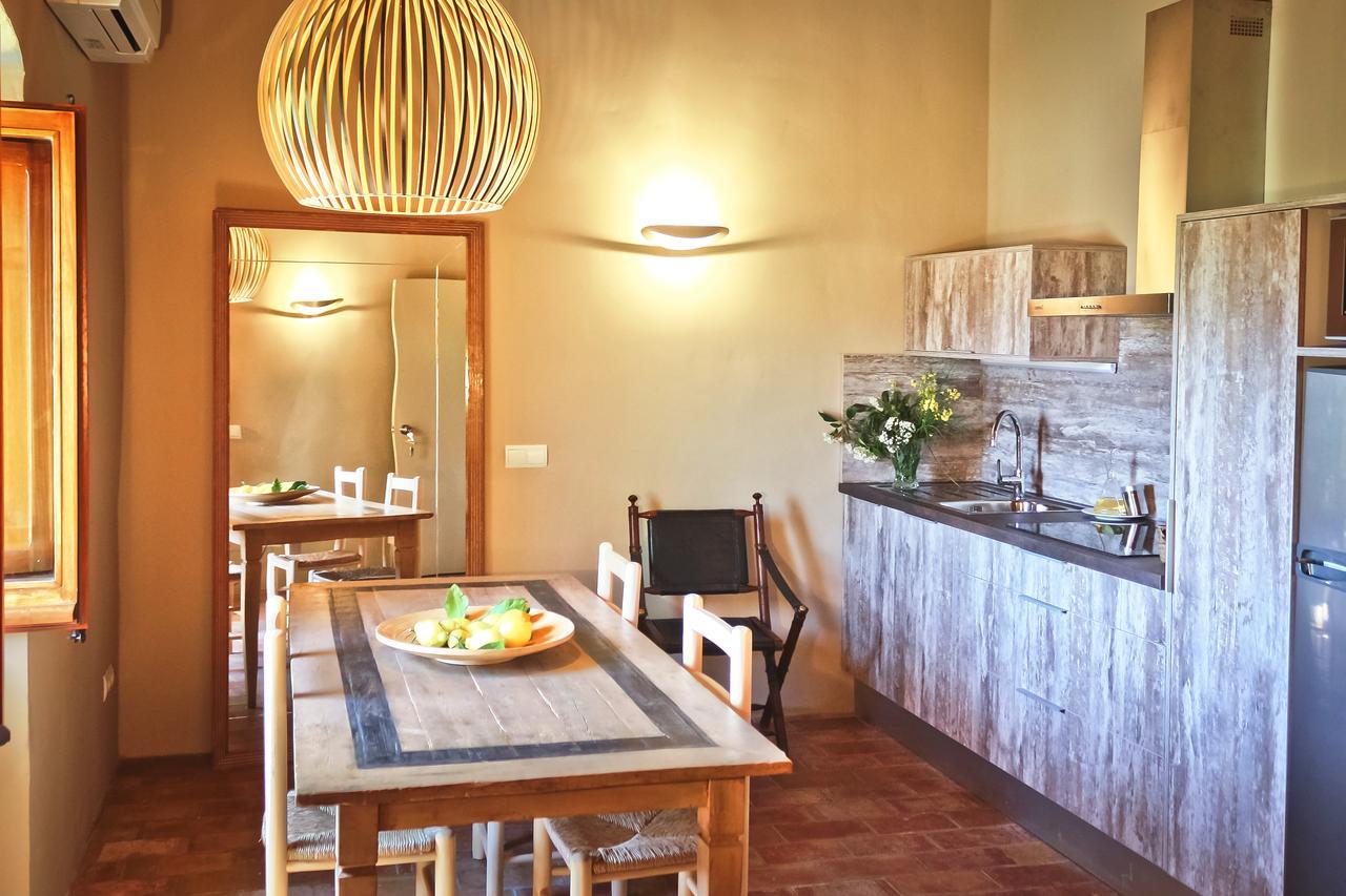 Apartamentos En La Rectoria De 레젠코스 외부 사진